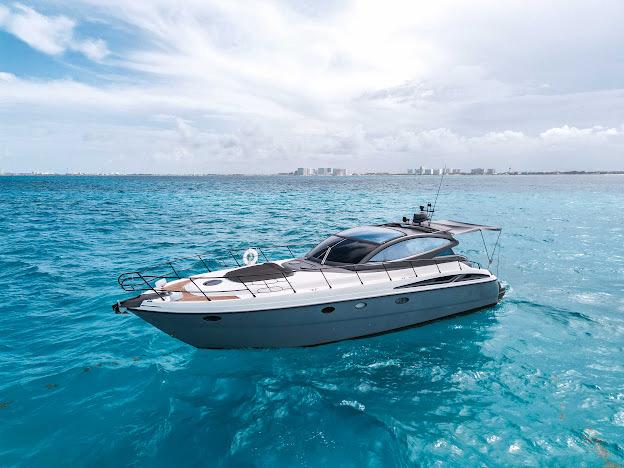 Sunseeker 60 ft en renta en Cancún